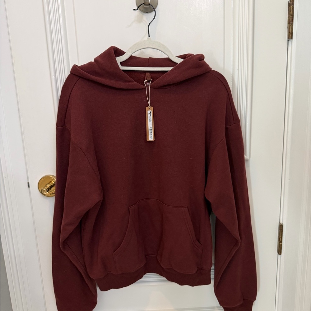 Burgundy sweat set! Swipe to see pants